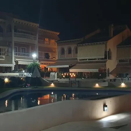 Precioso Apartamento En Complejo Residencial Con Piscina Y Vistas Al Mar Apartment *